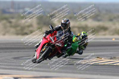 media/Jan-15-2026-Racers Edge (Thu) [[dfebeb70ab]]/3-B Group/Session 2 (Turn 11)/